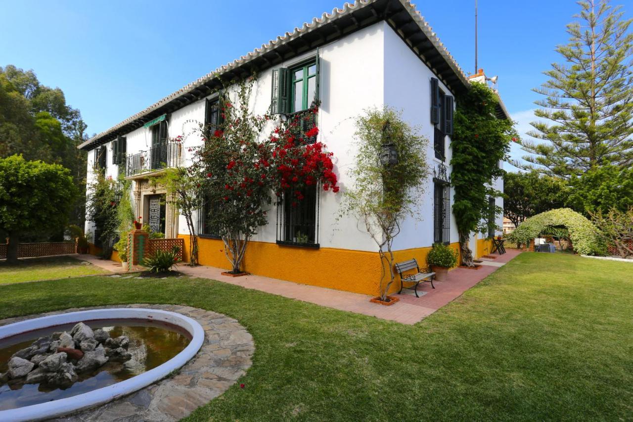 Villa Clavero Five Premium Apt Малага Экстерьер фото